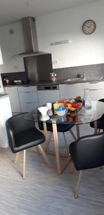 Appart Plein Centre, Balcon - 4 Personnes Седан Экстерьер фото